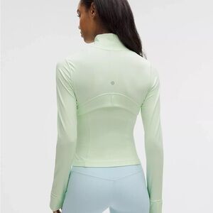 Lululemon Cropped Define NWT Matcha Magic